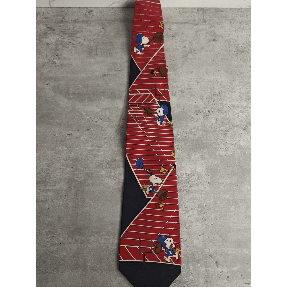 Vintage Snoopy PEANUTS Football Game Day Men's Silk Tie